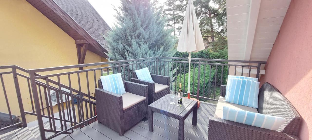 Schieszl Apartments Zamardi 2 Bagian luar foto