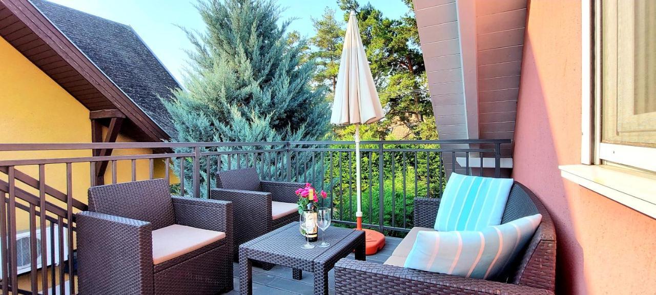 Schieszl Apartments Zamardi 2 Bagian luar foto
